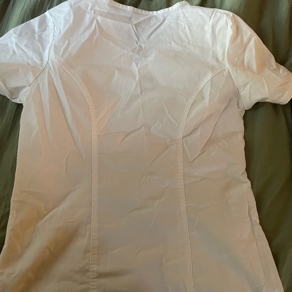 White Cherokee scrub top - Picture 4 of 4
